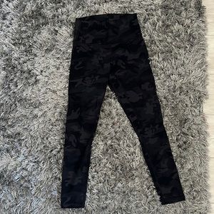 Camo leggings